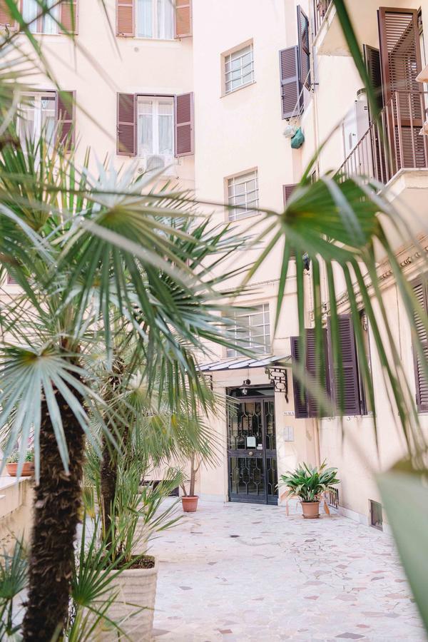 Le Stanze Dei Papi Hotel Rome Exterior photo